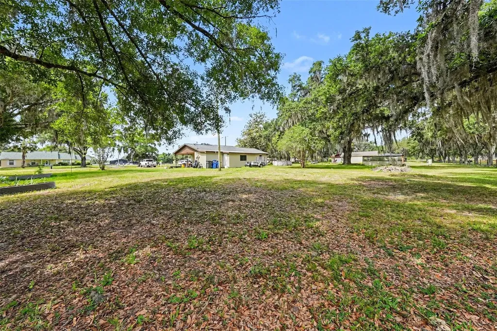 2602 Williams Road Plant City FL 33565
