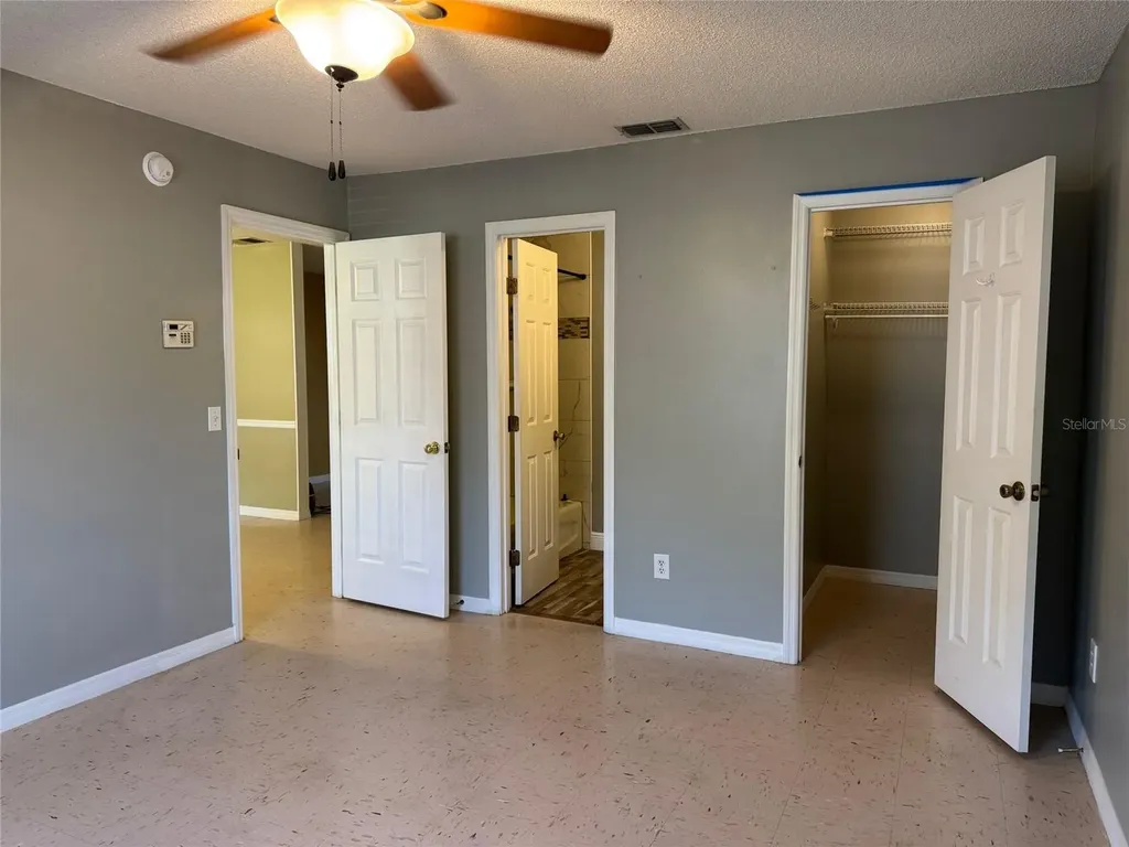 5435 Tangerine Drive Zephyrhills FL 33542