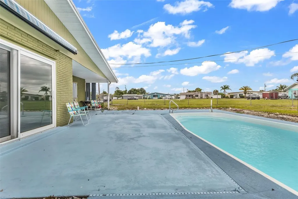 5527 Fairway Drive S Punta Gorda FL 33982