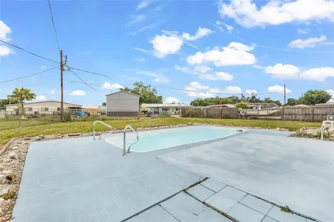 5527 Fairway Drive S Punta Gorda FL 33982