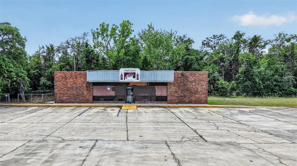 2501 South Street Leesburg FL 34748