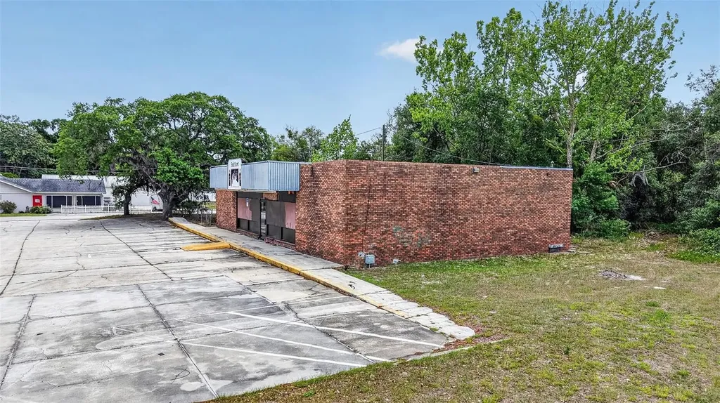 2501 South Street Leesburg FL 34748