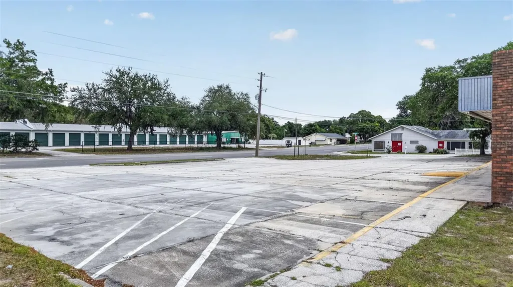 2501 South Street Leesburg FL 34748