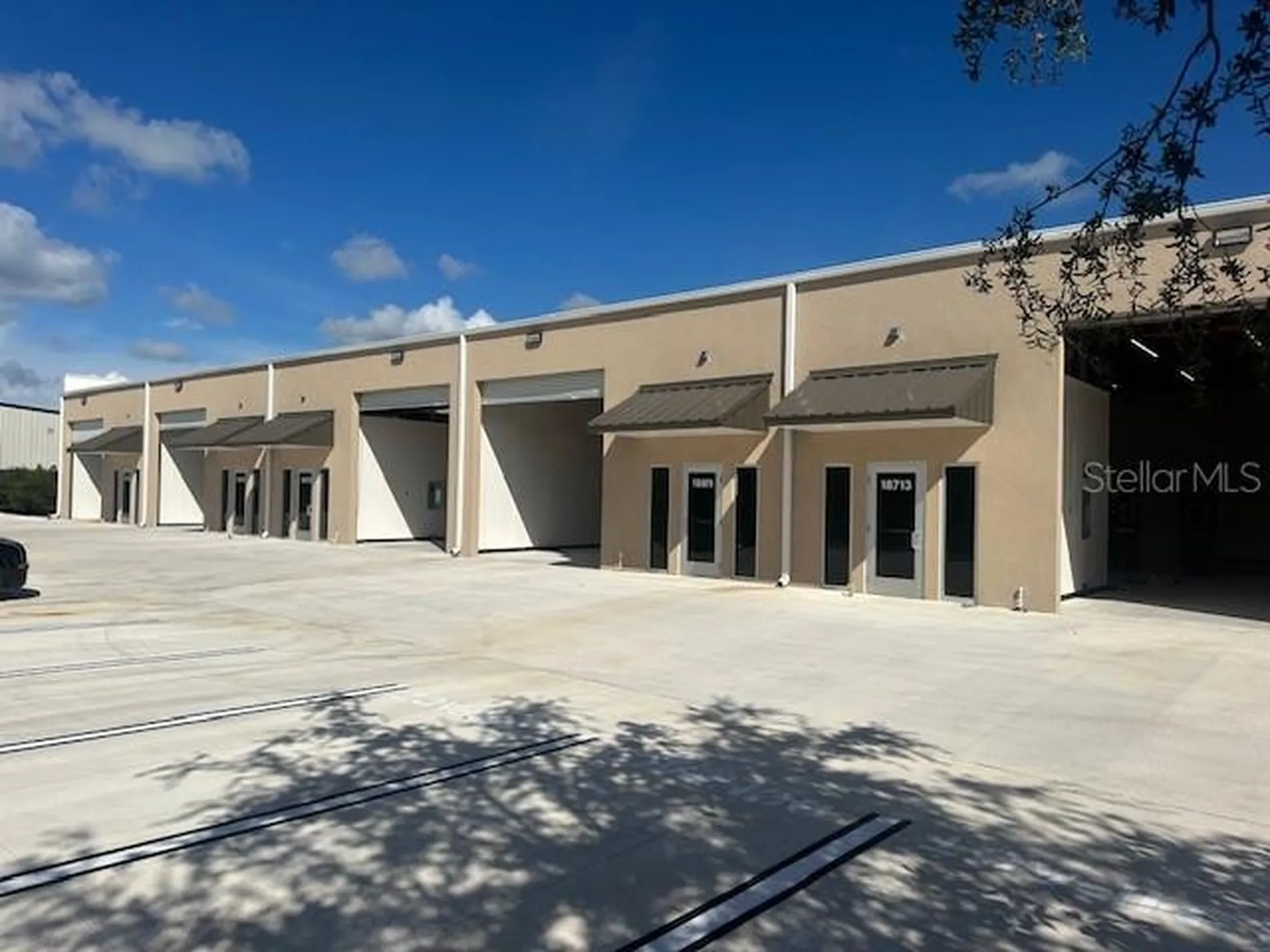 18803 Titus Hudson FL 34667