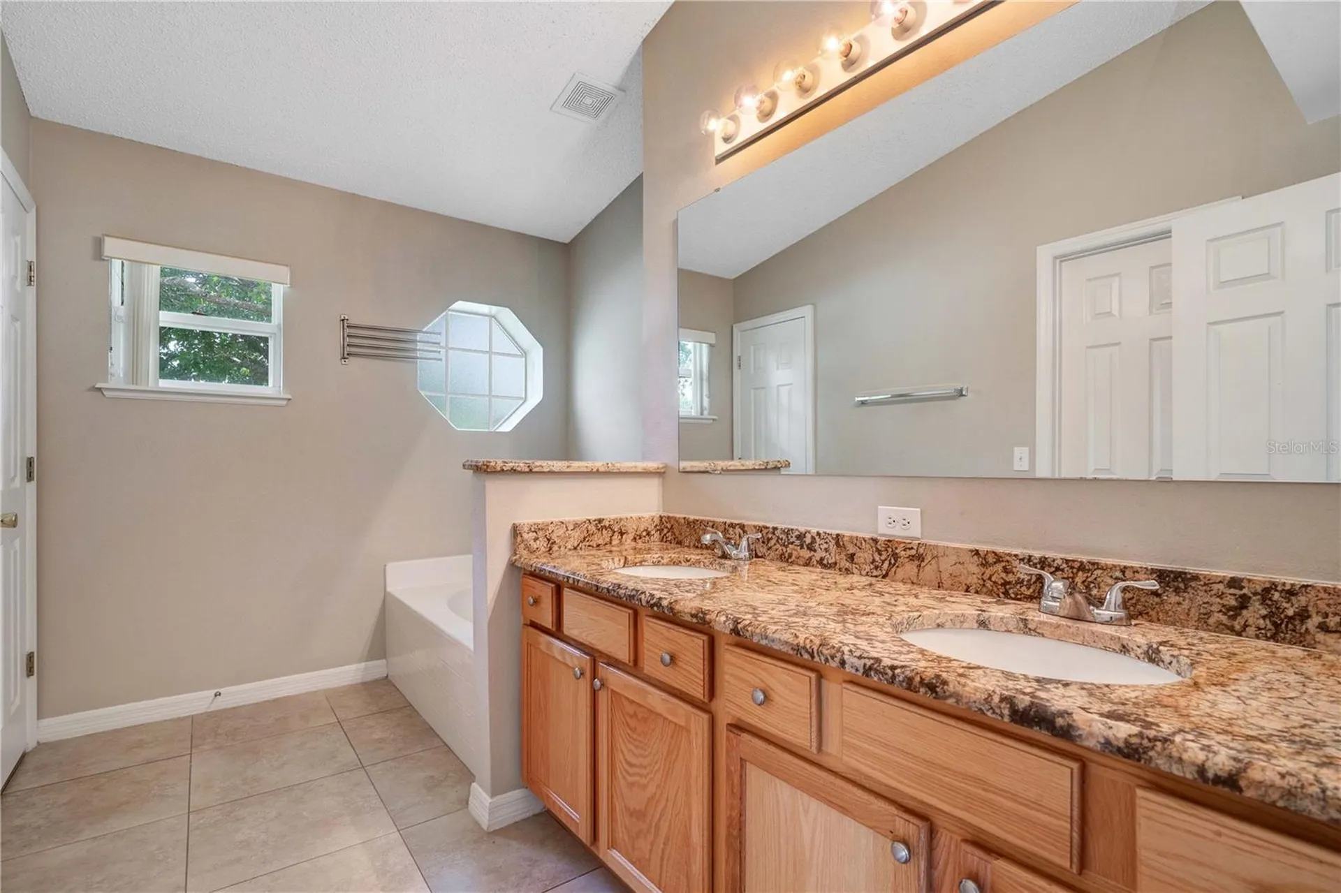 1845 Corner Meadow Circle Orlando FL 32820