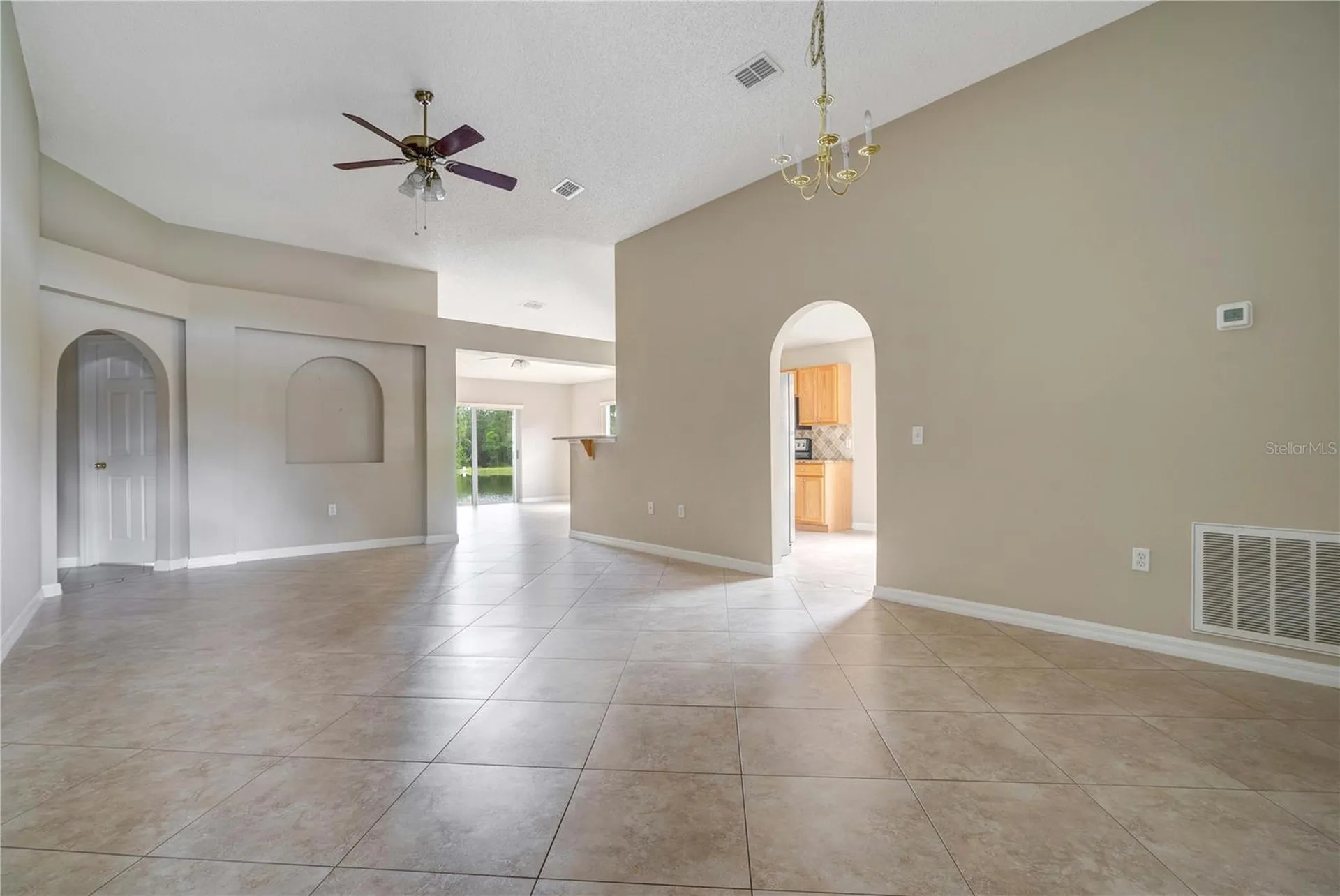 1845 Corner Meadow Circle Orlando FL 32820