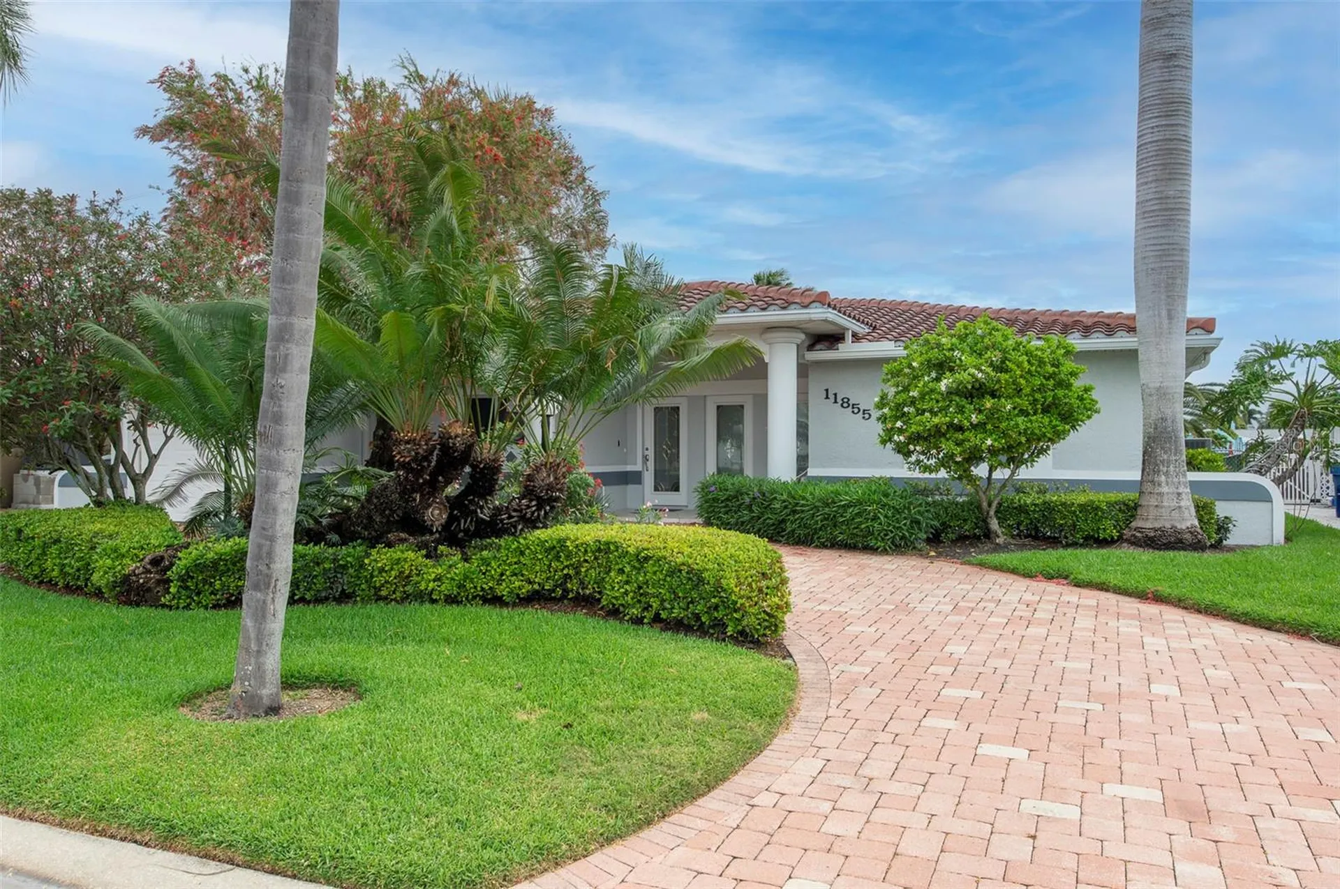 11855 4th Street E Treasure Island FL 33706