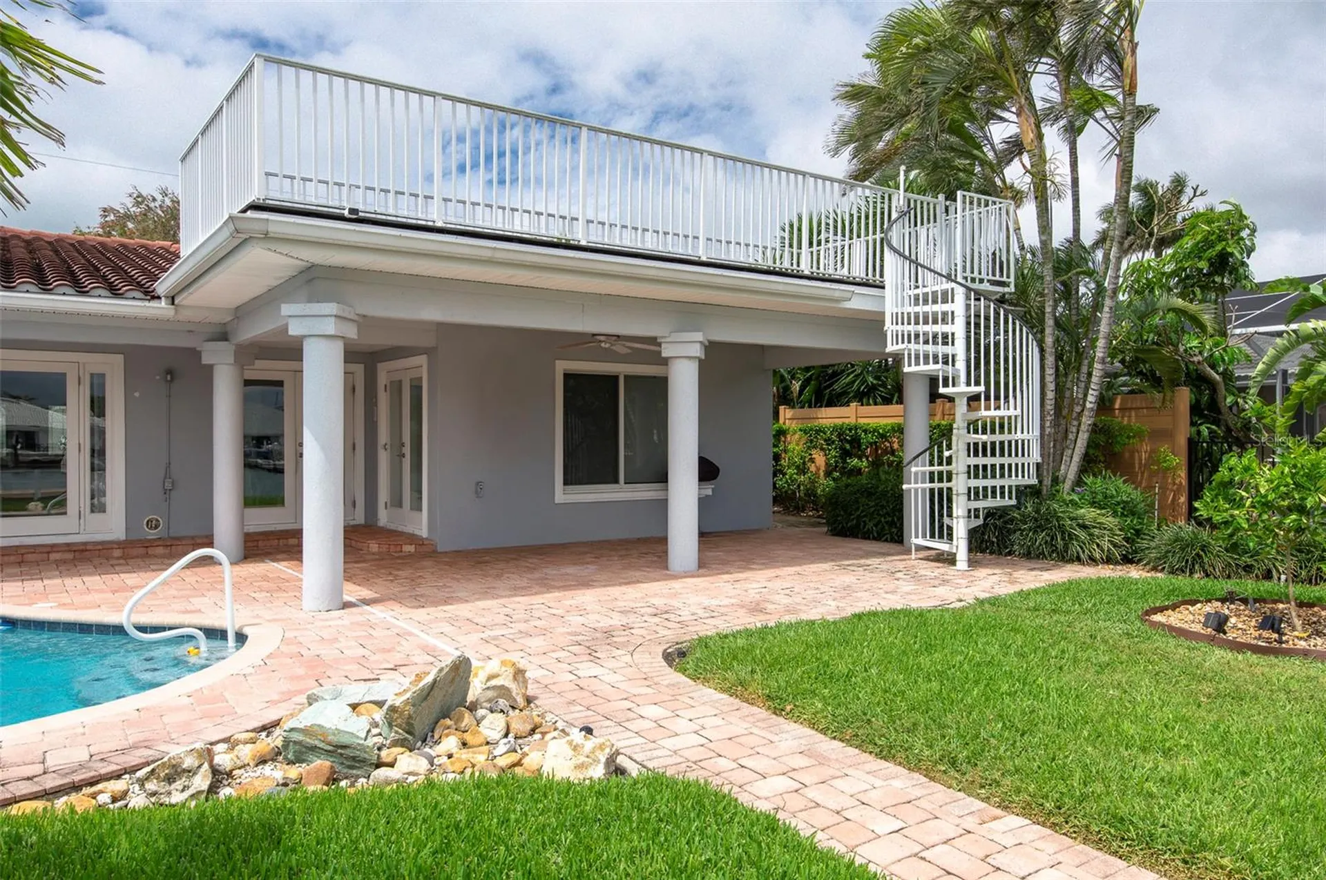11855 4th Street E Treasure Island FL 33706