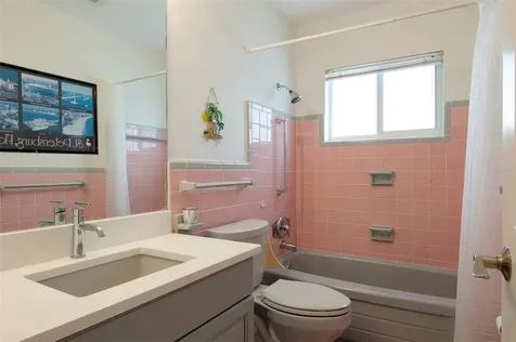 11855 4th Street E Treasure Island FL 33706