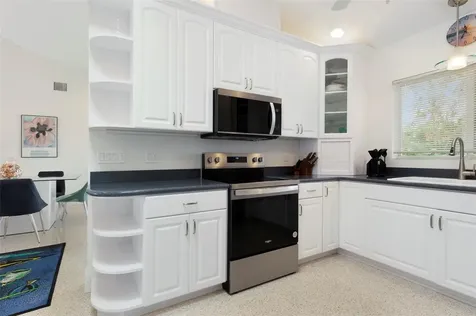 11855 4th Street E Treasure Island FL 33706