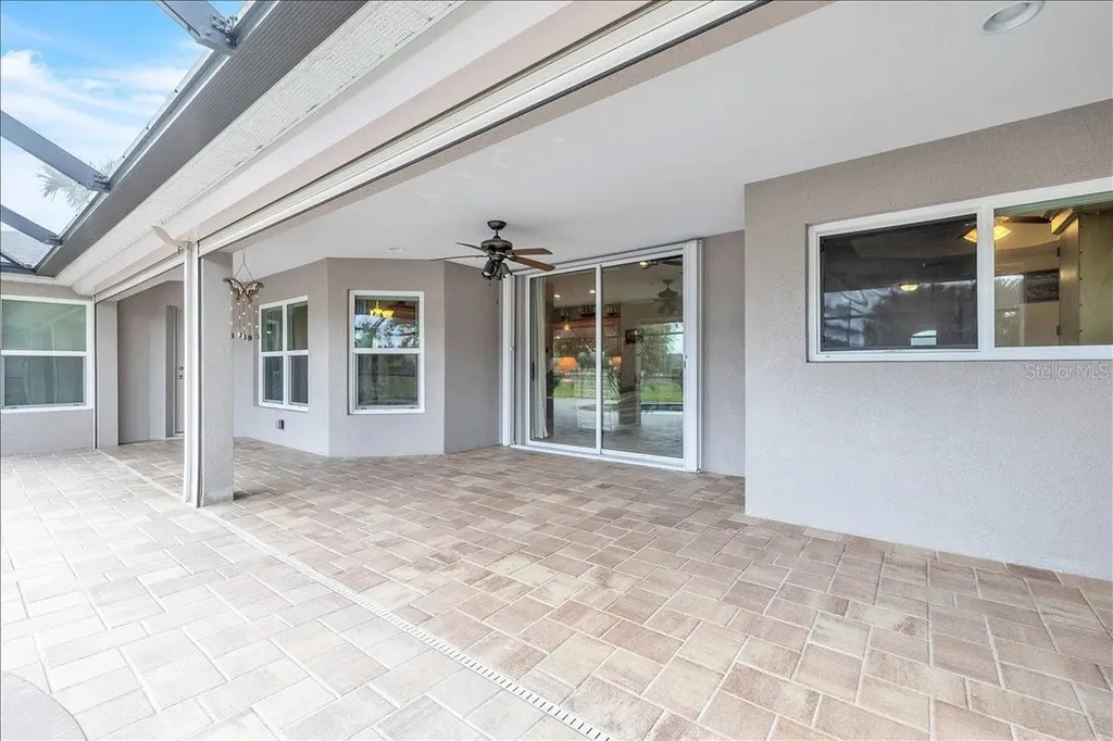 519 W Cashew Punta Gorda FL 33955