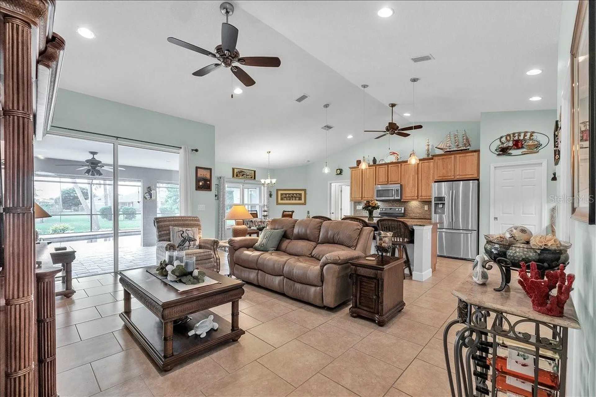 519 W Cashew Punta Gorda FL 33955