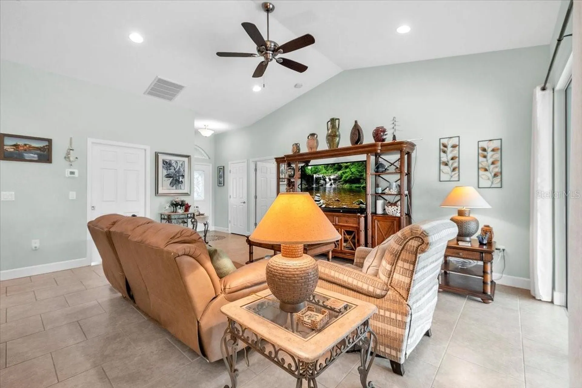 519 W Cashew Punta Gorda FL 33955
