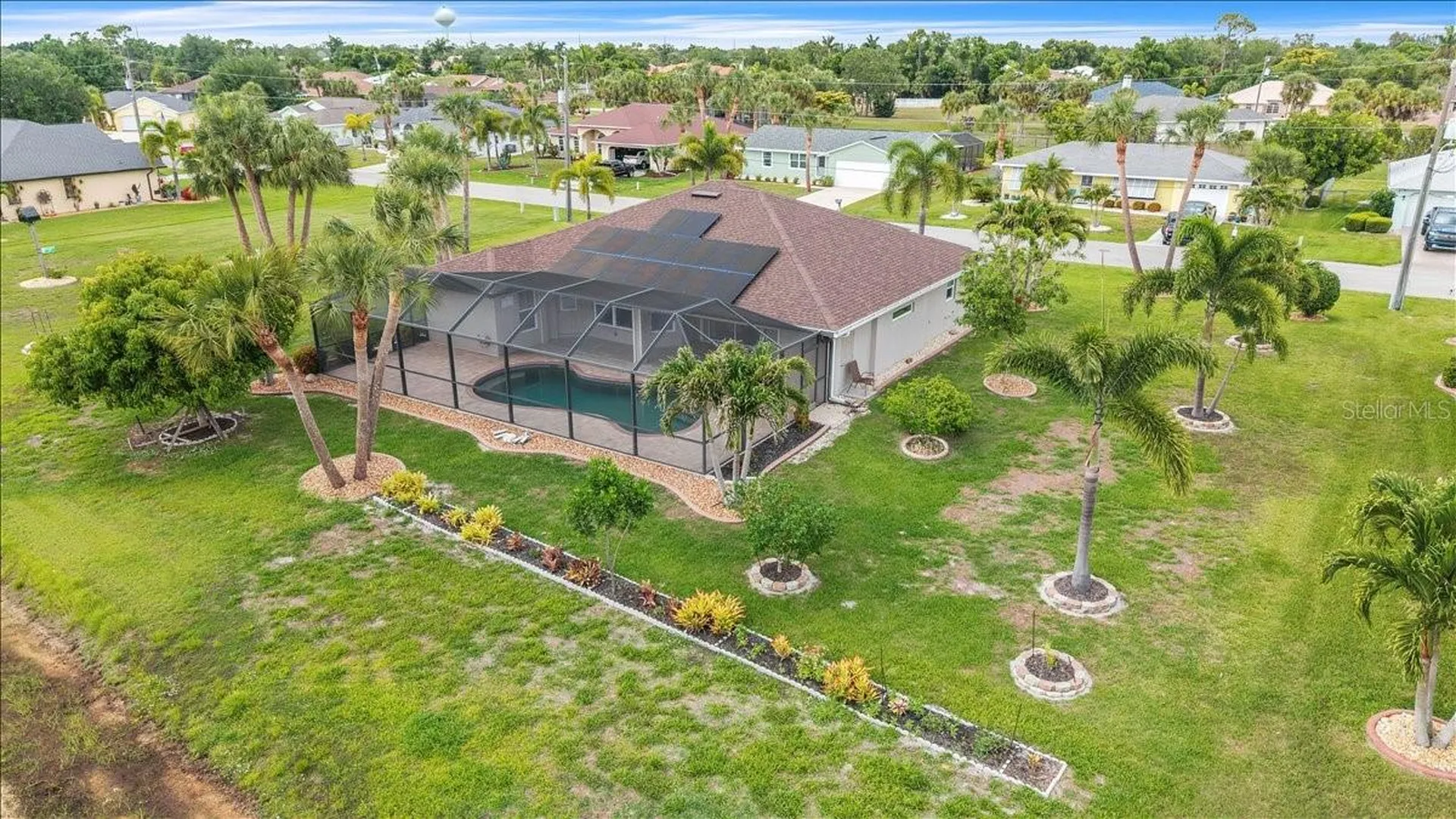 519 W Cashew Punta Gorda FL 33955