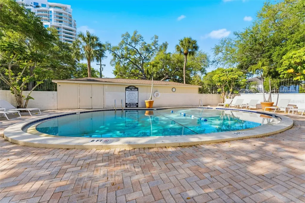 3325 Bayshore Boulevard Tampa FL 33629
