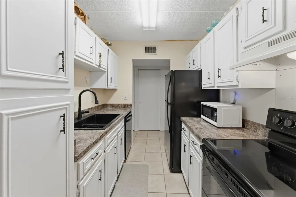 3325 Bayshore Boulevard Tampa FL 33629