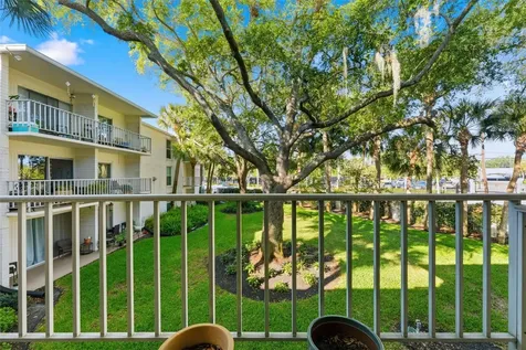 3325 Bayshore Boulevard Tampa FL 33629