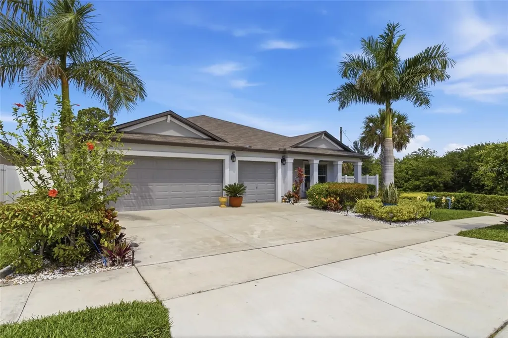 1880 Sand Daisy Place Ruskin FL 33570