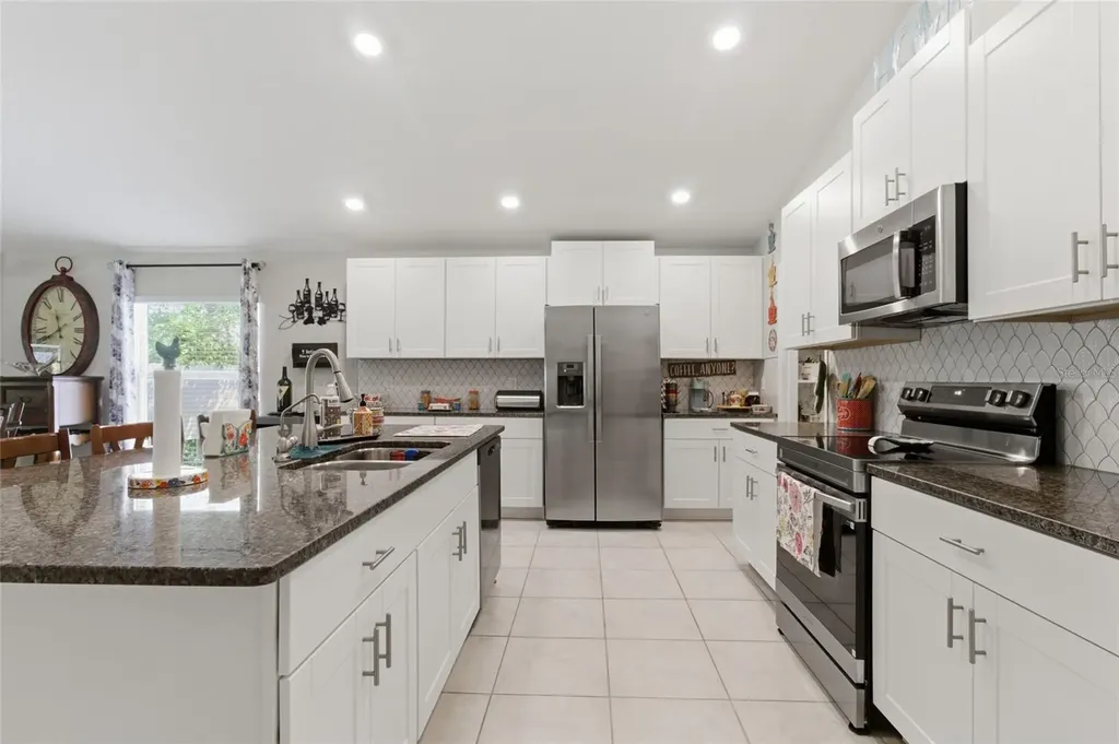 1880 Sand Daisy Place Ruskin FL 33570