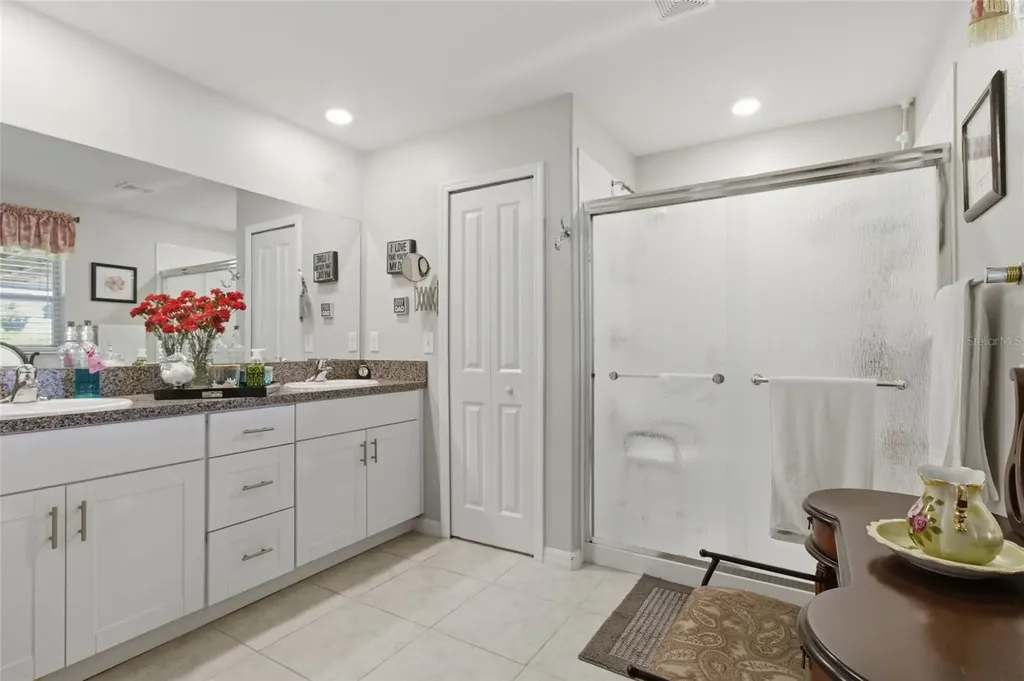 1880 Sand Daisy Place Ruskin FL 33570