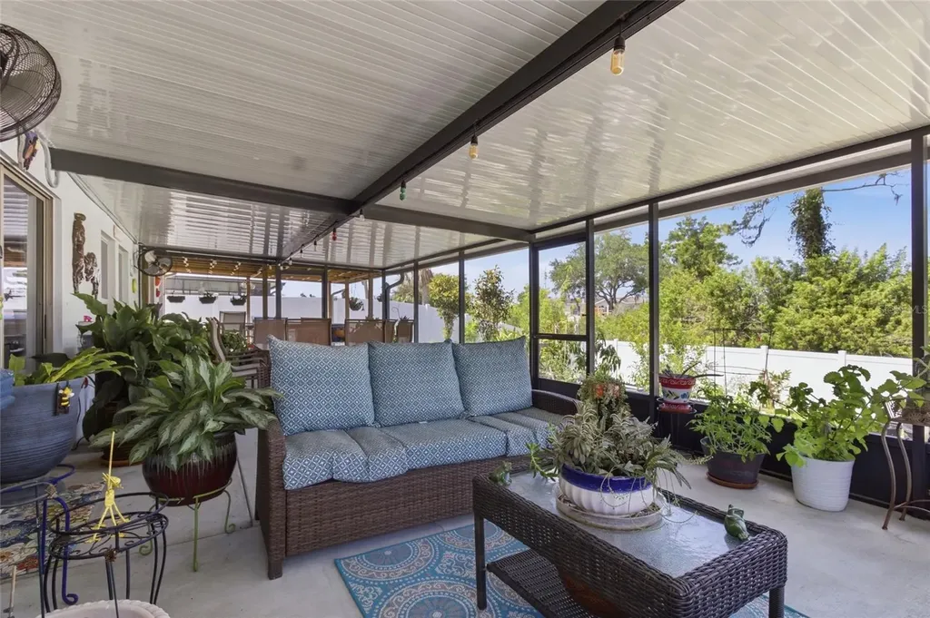 1880 Sand Daisy Place Ruskin FL 33570