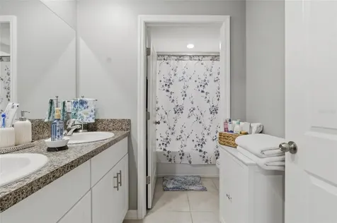 1880 Sand Daisy Place Ruskin FL 33570