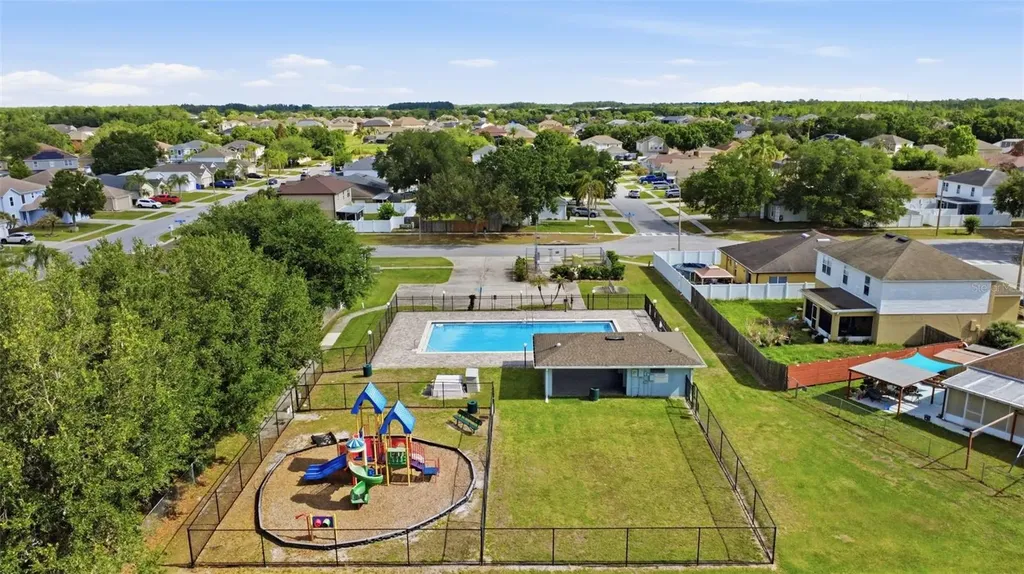 2943 Cialella Pass St Cloud FL 34772