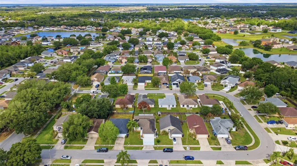 2943 Cialella Pass St Cloud FL 34772