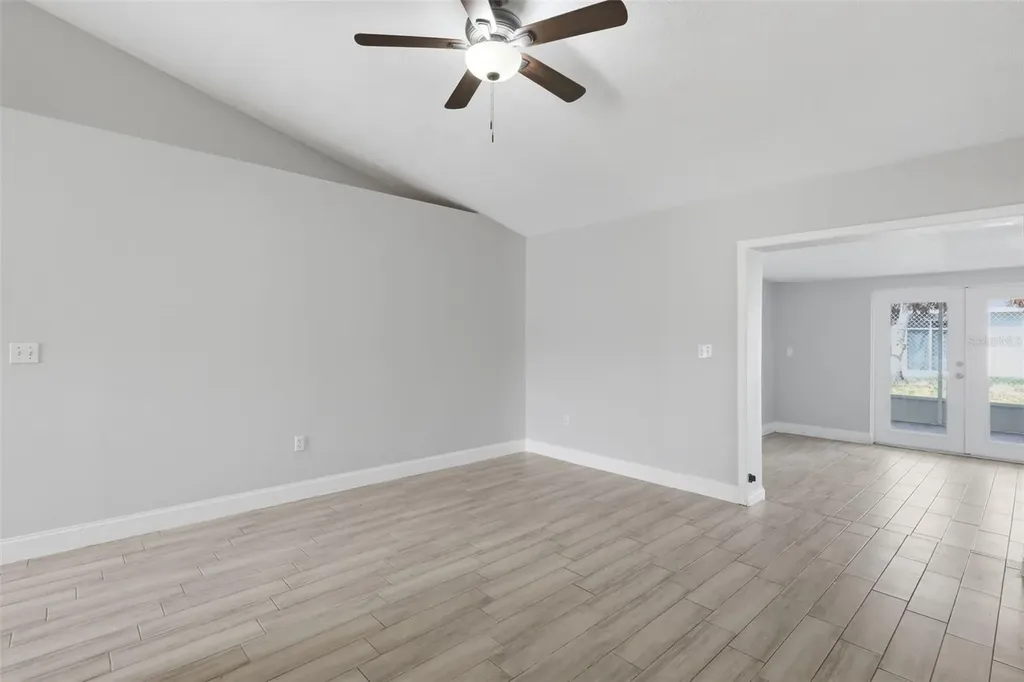 2943 Cialella Pass St Cloud FL 34772