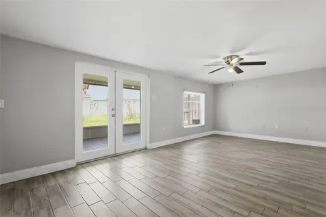 2943 Cialella Pass St Cloud FL 34772