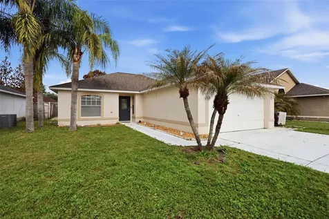 2943 Cialella Pass St Cloud FL 34772