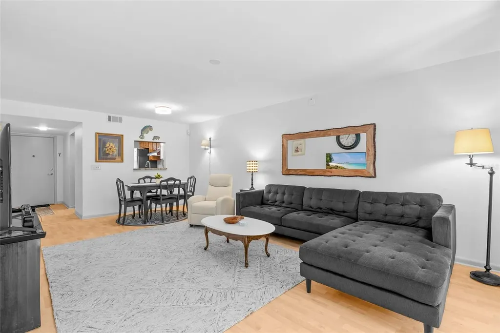 100 Grand Boulevard Tarpon Springs FL 34689