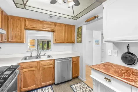 100 Grand Boulevard Tarpon Springs FL 34689