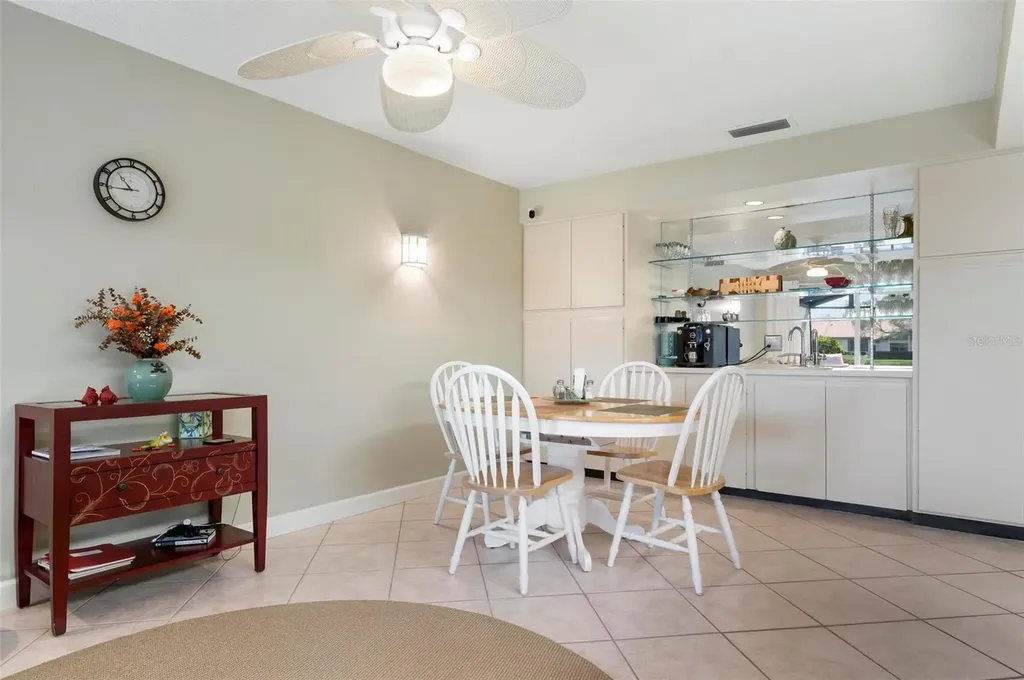 3896 Wilshire Drive Sarasota FL 34238