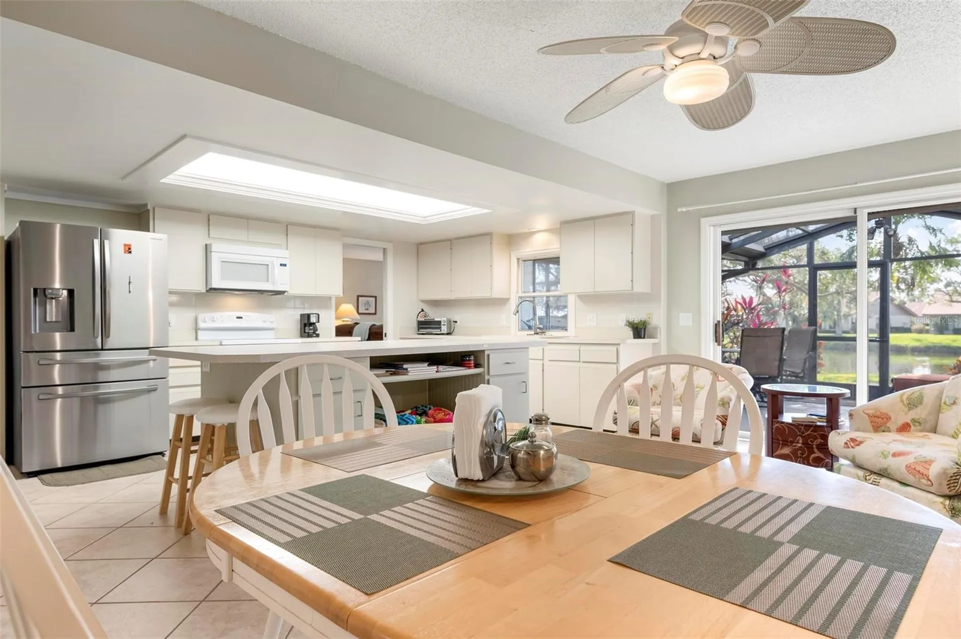 3896 Wilshire Drive Sarasota FL 34238