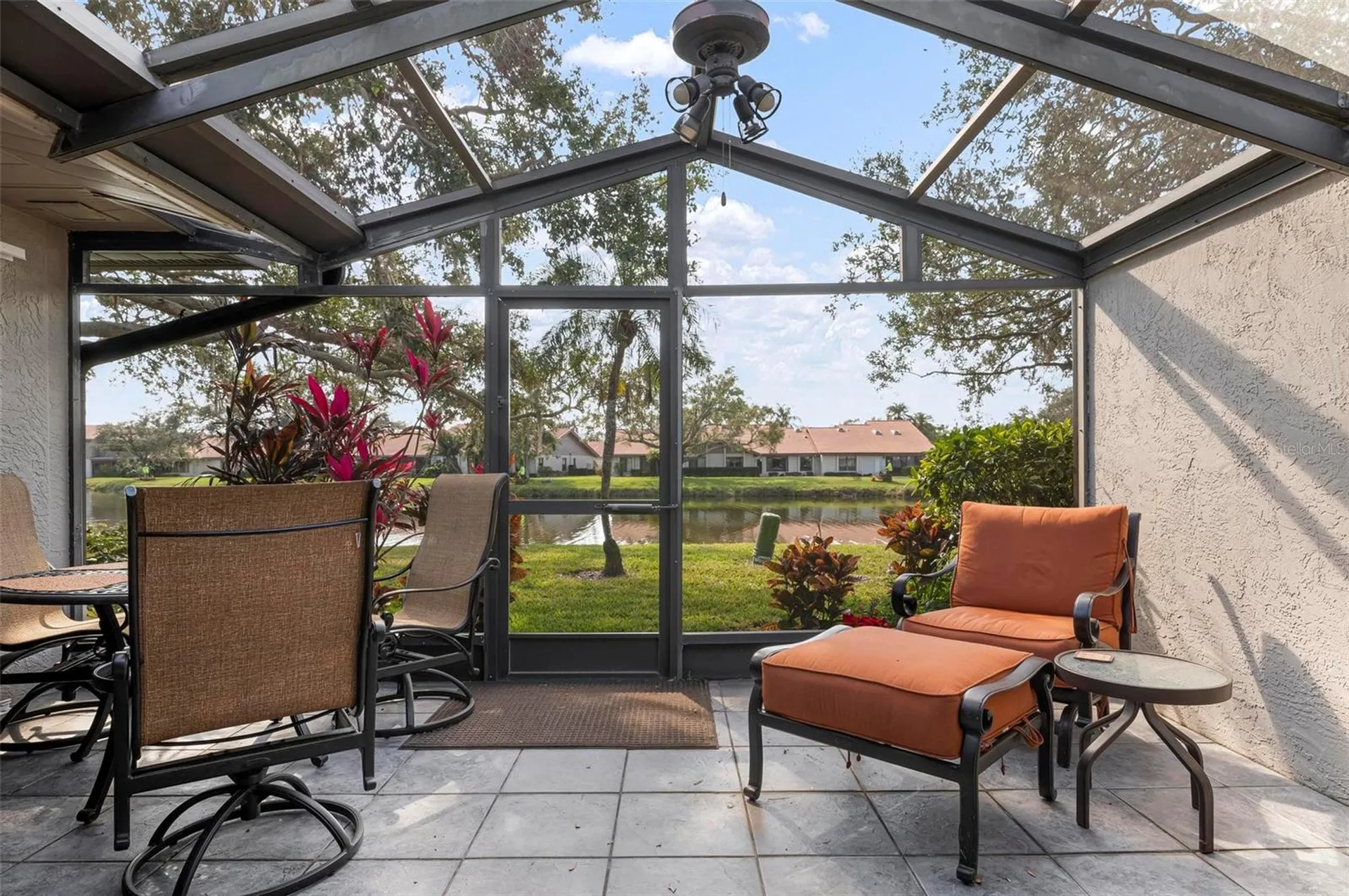 3896 Wilshire Drive Sarasota FL 34238