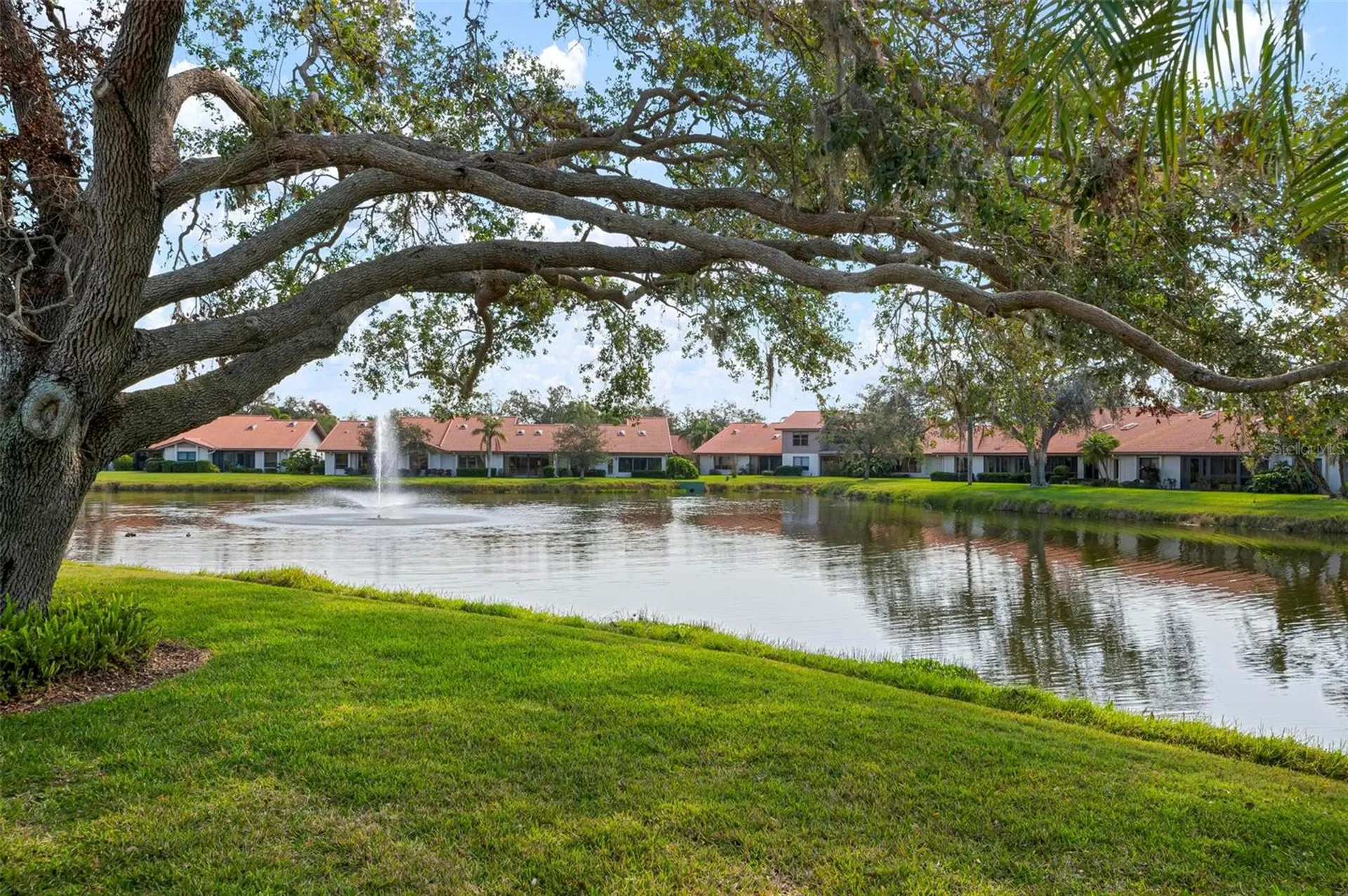 3896 Wilshire Drive Sarasota FL 34238