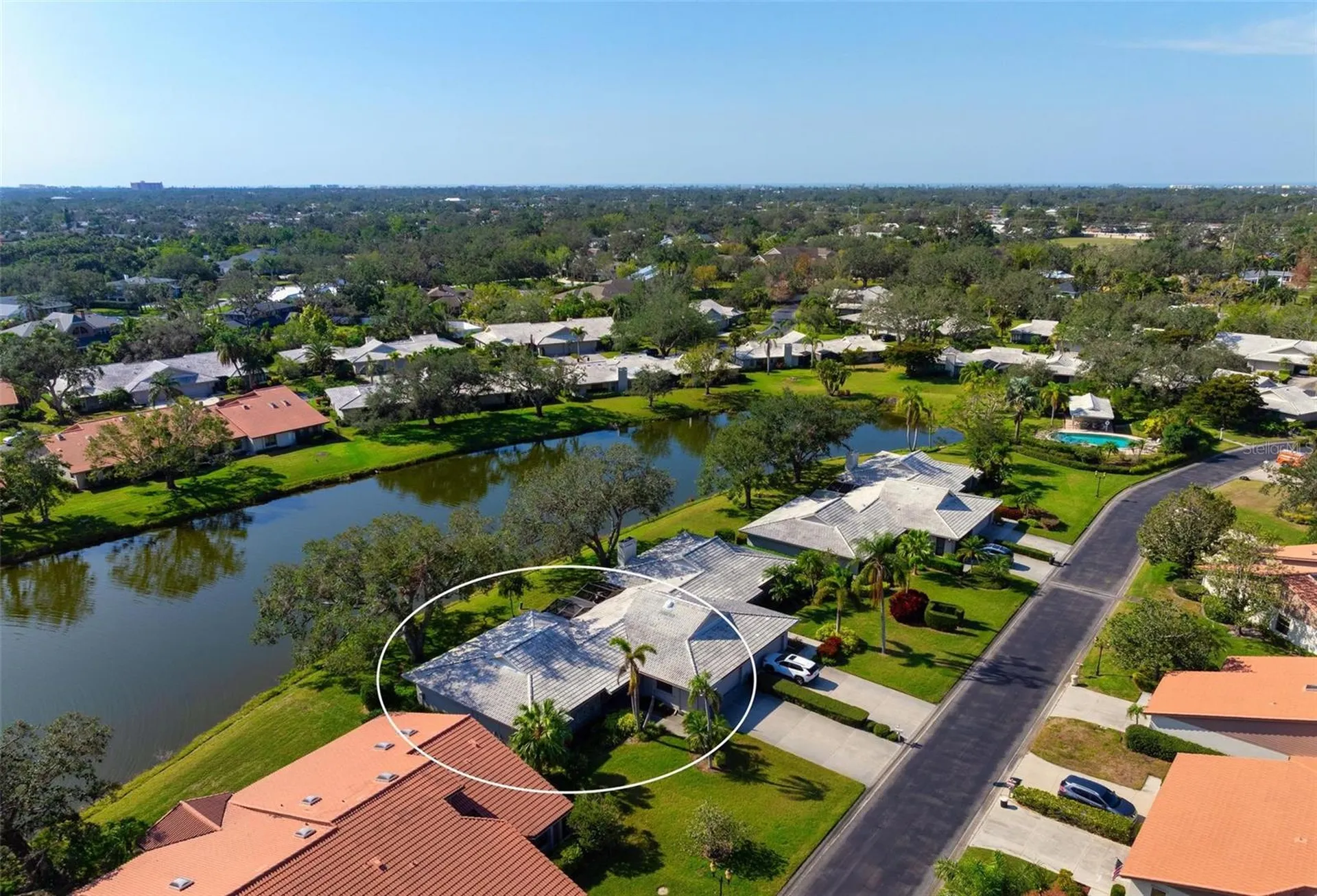 3896 Wilshire Drive Sarasota FL 34238
