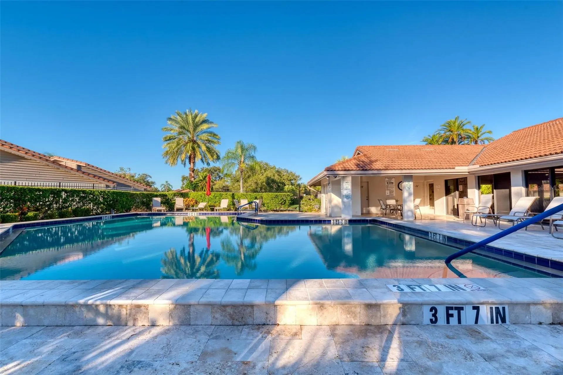 3896 Wilshire Drive Sarasota FL 34238