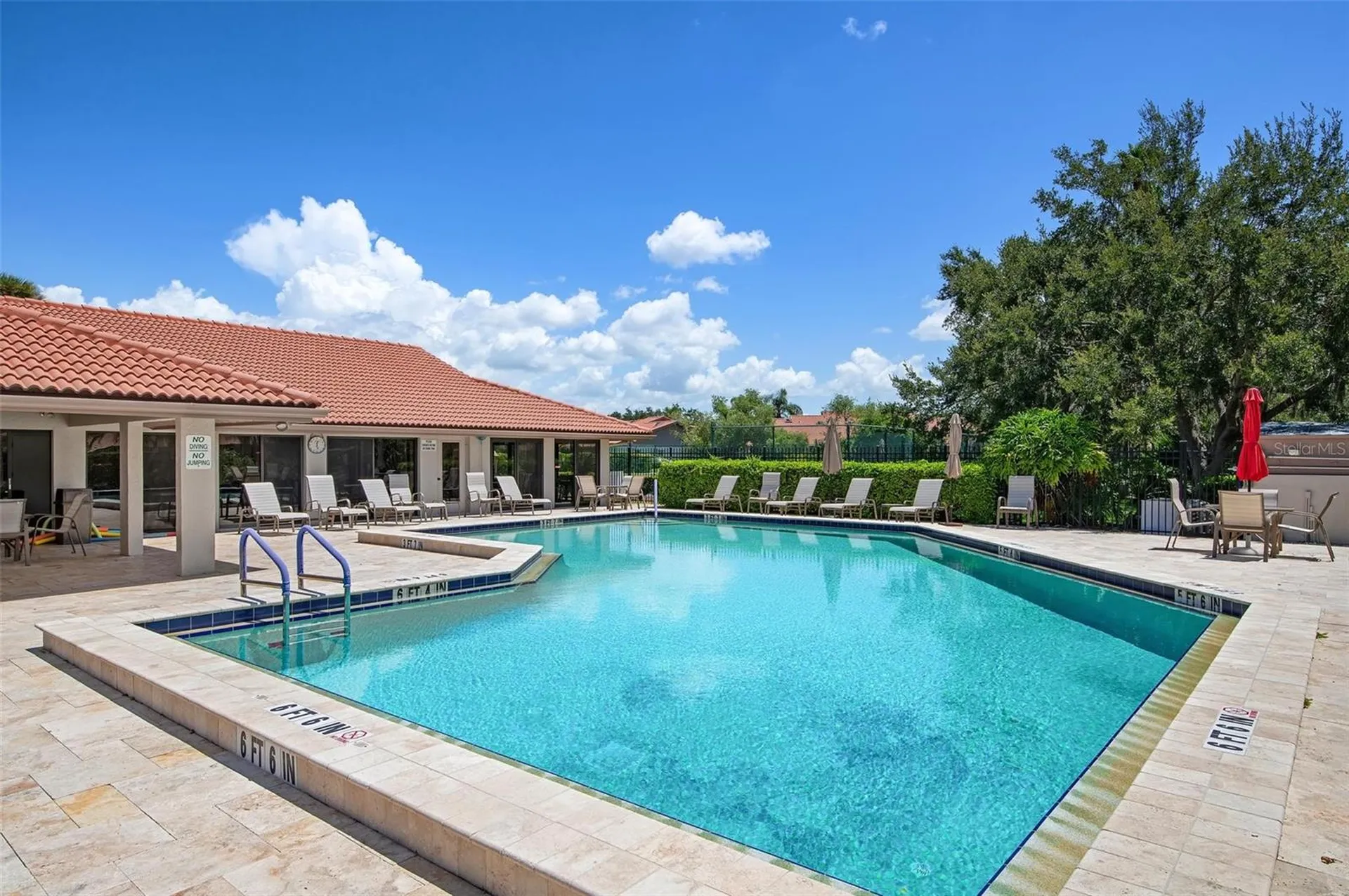 3896 Wilshire Drive Sarasota FL 34238