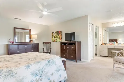3896 Wilshire Drive Sarasota FL 34238