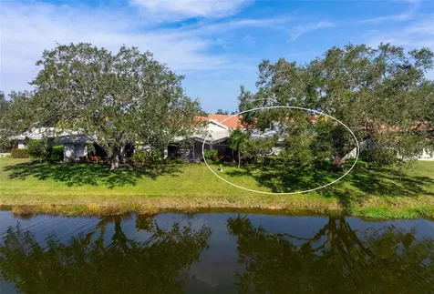 3896 Wilshire Drive Sarasota FL 34238