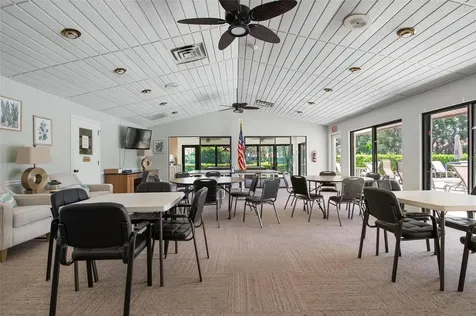 3896 Wilshire Drive Sarasota FL 34238