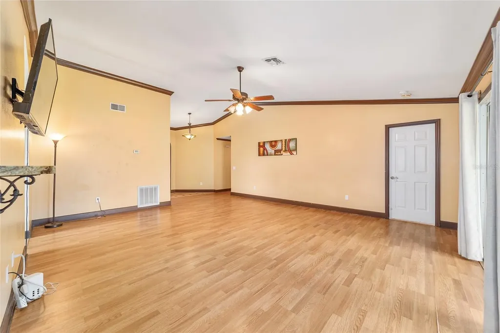 303 Oak Track Trail Ocala FL 34472