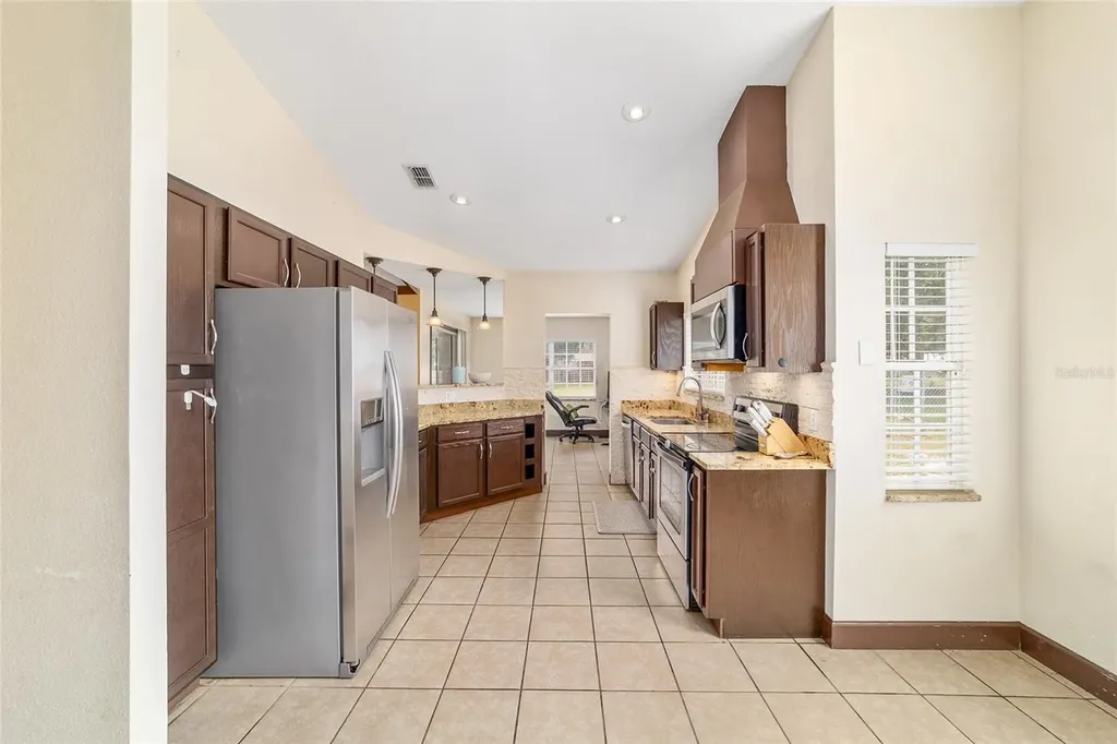 303 Oak Track Trail Ocala FL 34472