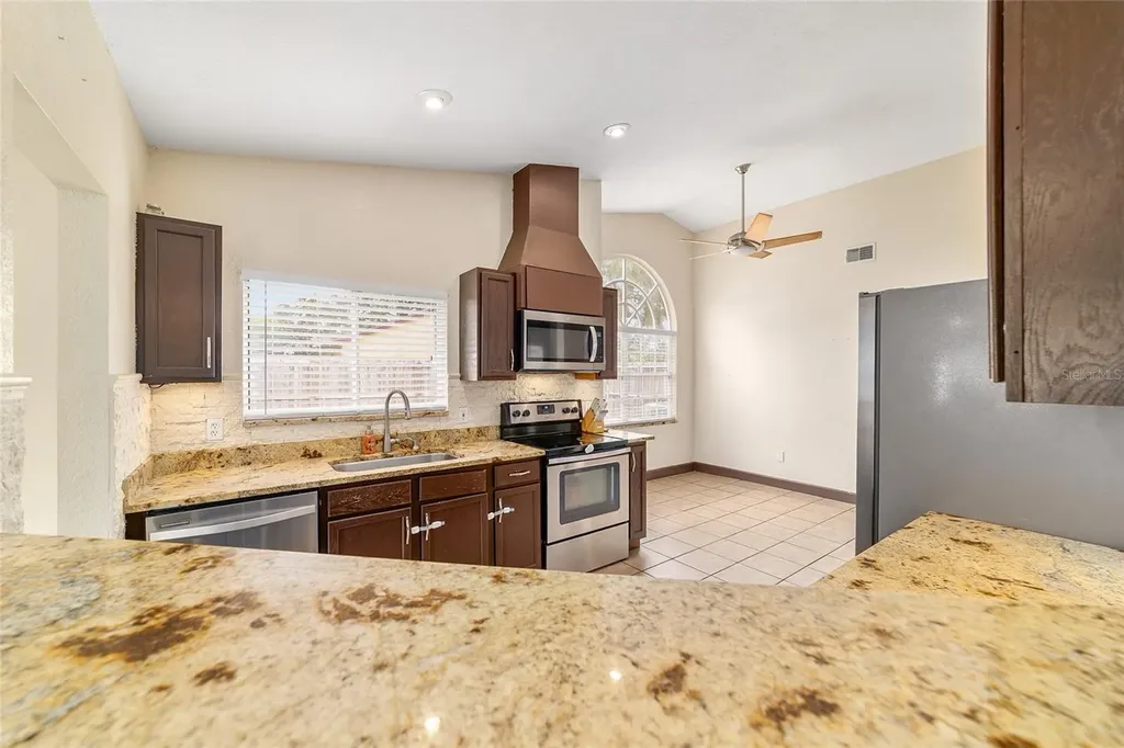 303 Oak Track Trail Ocala FL 34472