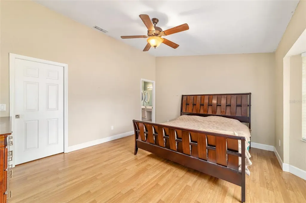 303 Oak Track Trail Ocala FL 34472
