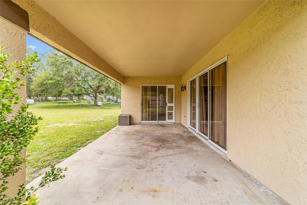 303 Oak Track Trail Ocala FL 34472