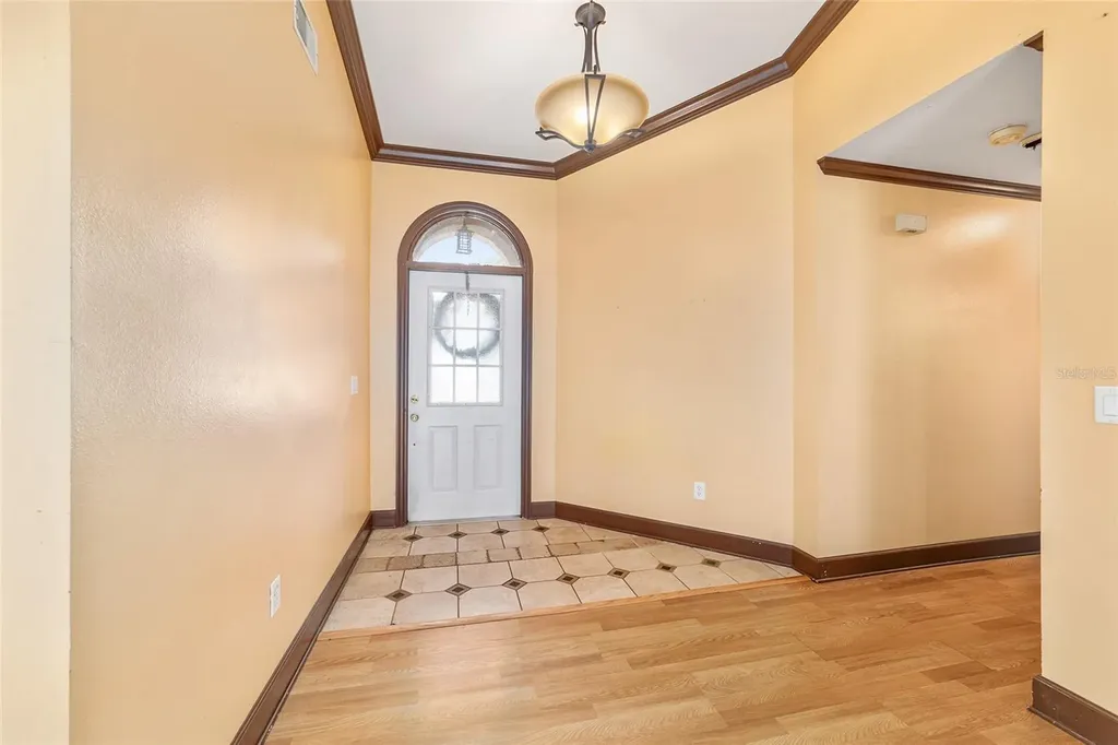 303 Oak Track Trail Ocala FL 34472