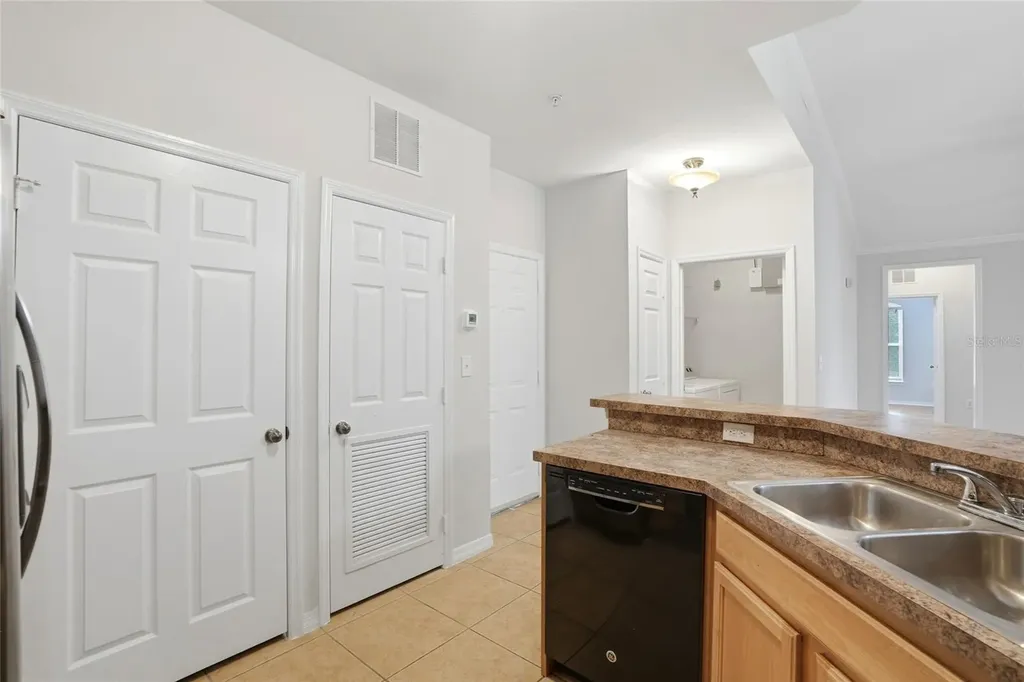 9916 Courtney Palms Boulevard Tampa FL 33619